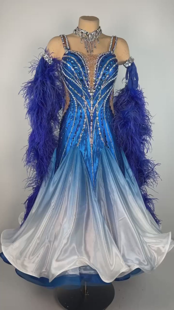 Ice Queen (with Boa)